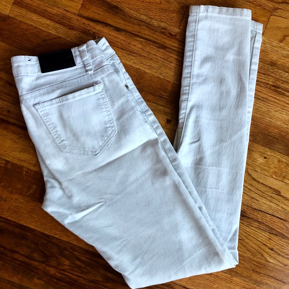 Women’s Gray Denim low waist faded Denim